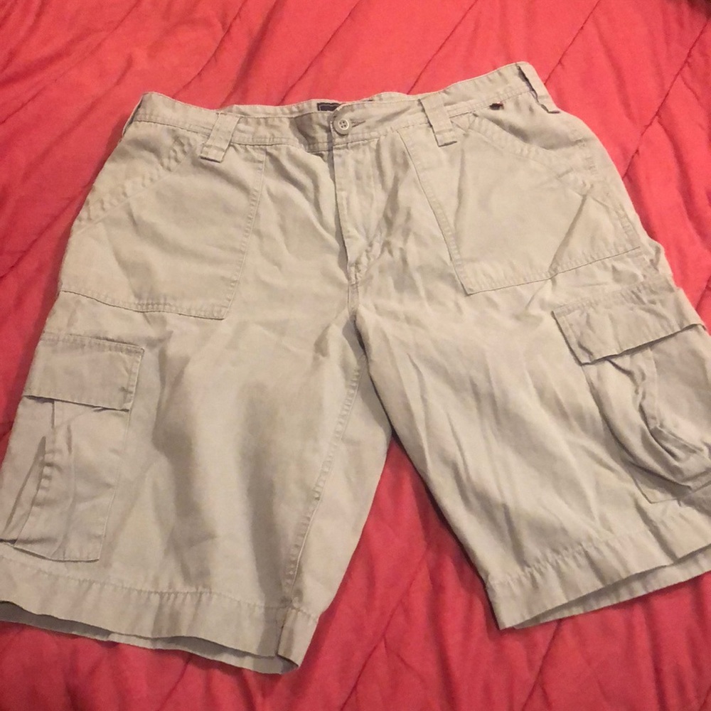 Route 66 -sz 36 Cargo Shorts w/ 10 inch inseam